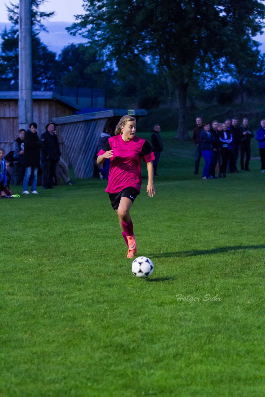 Bild 268 - B-Juniorinnen TSV Gnutz o.W. - SV Wahlstedt : Ergebnis: 1:1